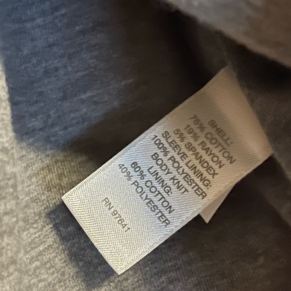 Women's J Jill Pink Jacket with front zipper with button closure. Like new - Picture 4 of 6